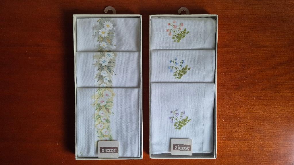 Art. 839 INNO - Mouchoirs pour Femmes, Vêtements | Femmes, Enlèvement ou Envoi, Neuf