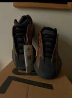 Yeezy 700 v3, Vêtements | Hommes, Chaussures, Neuf, Enlèvement ou Envoi, Brun, Baskets