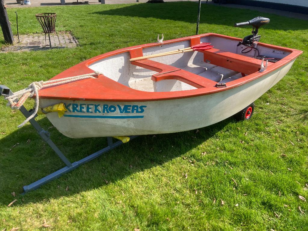 Bootje met elektromotor op trailertje, Watersport en Boten, Ophalen, Gebruikt