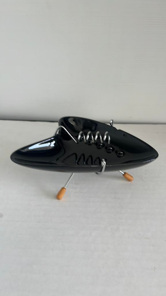 Tripod Boomerang Mid Century asbak, Ophalen