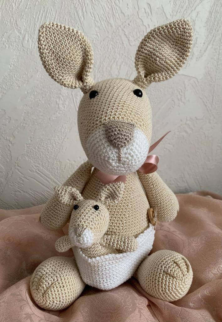Kangourou au crochet avec bébé, Collections, Jouets miniatures, Enlèvement ou Envoi, Neuf