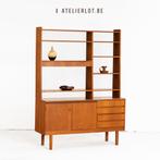 Vintage wandmeubel / boekenkast 3, Ophalen, Gebruikt, Met deur(en), Minder dan 150 cm