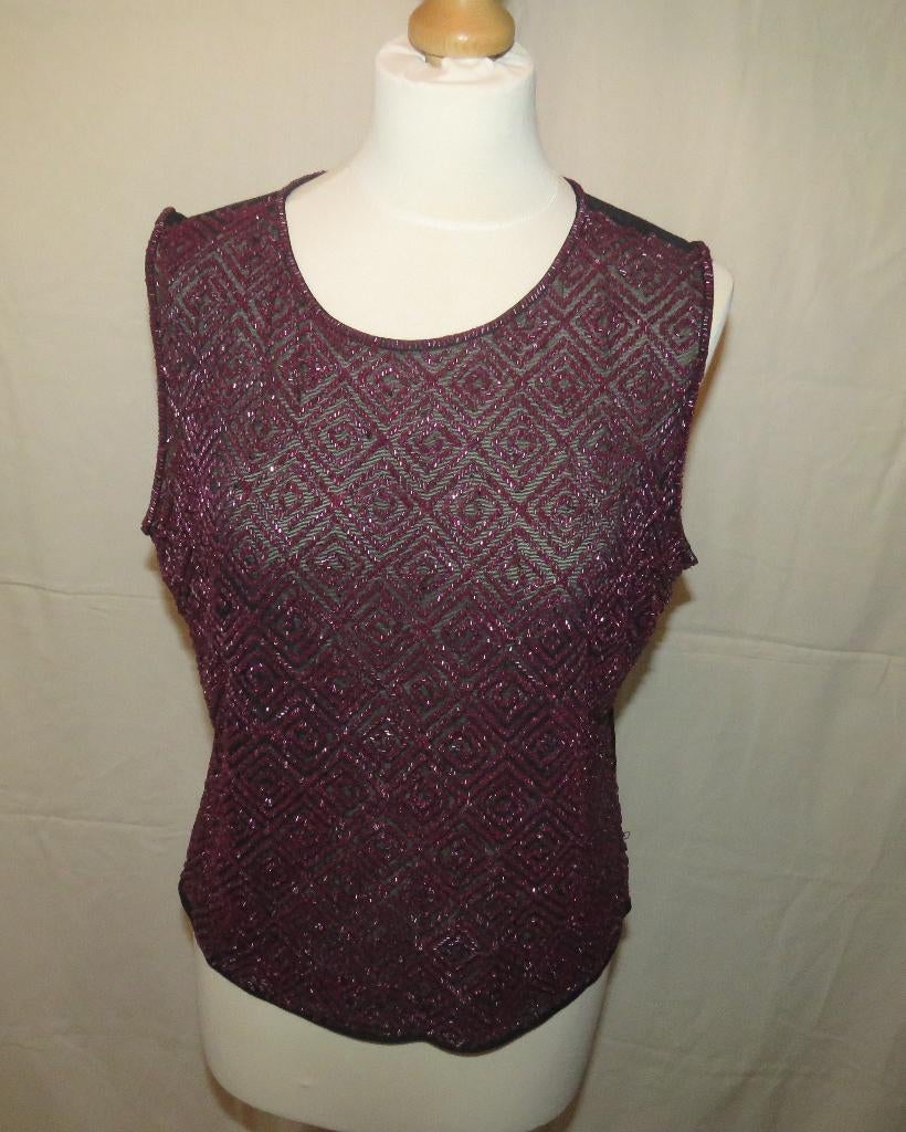 Escada Topje Vintage  donkere roze kralen, Ophalen of Verzenden, Roze