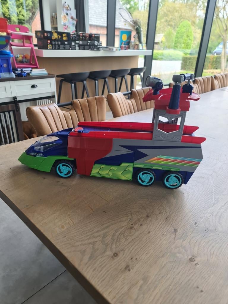 Pyjamahelden PJ mask vrachtwagen 70 cm lang, Ophalen