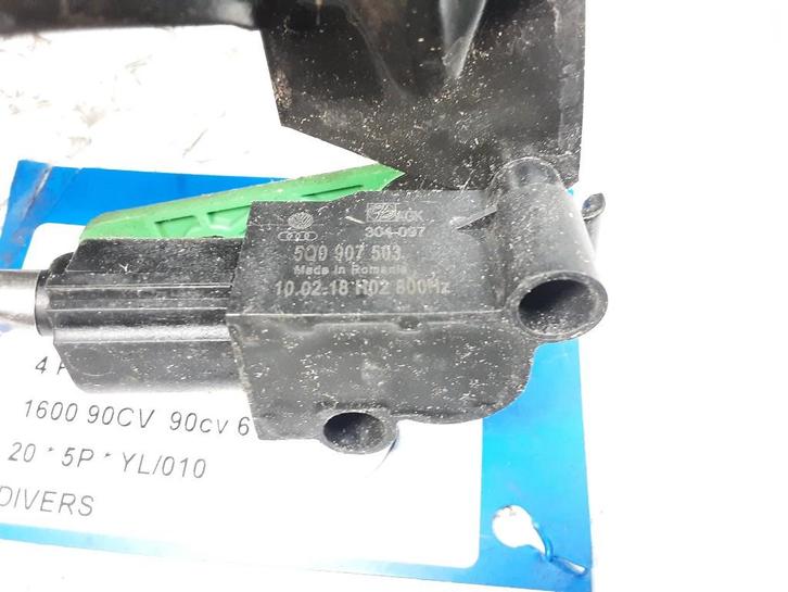 DIVERS DIVERS Volkswagen Golf VII (AUA) (5Q0907503), Autos : Pièces & Accessoires, Autres pièces automobiles, Volkswagen, Utilisé