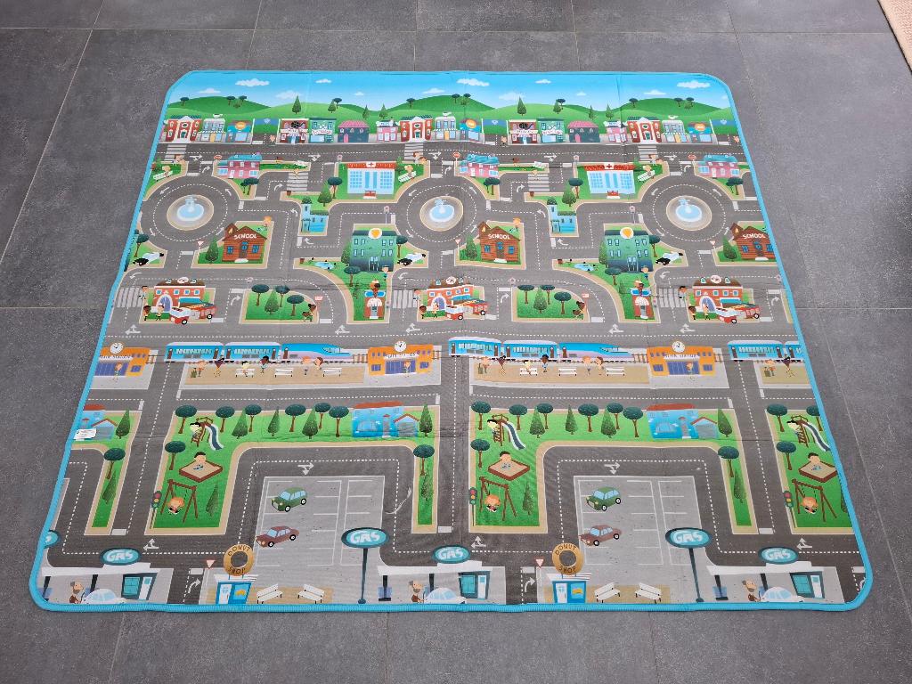 Tapis de jeux pour enfant ville/ferme, Enlèvement ou Envoi, Utilisé