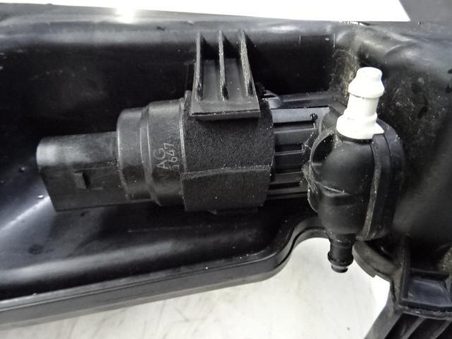 LAVE-GLACE POMPE AVANT Audi Q5 (8RB) (01-2008/05-2017), Autos : Pièces & Accessoires, Vitres & Accessoires, Audi, Utilisé