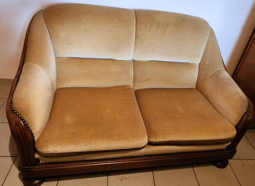 Canapé 2 places et fauteuil - couleur beige vert, Huis en Inrichting, Zetels | Zetels, Zo goed als nieuw, Tweepersoons, Hout, Stof