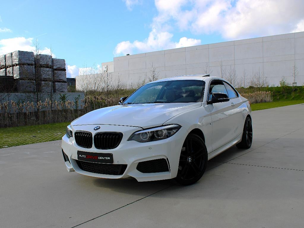 ✅BMW 218iA coupé M-pack * Open dak* Automaat* Alcantara* LED, Auto's, BMW, Achterwielaandrijving, 4 cilinders, 2 Reeks, 5 zetels