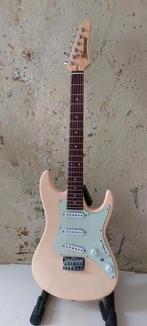 Ibanez AZES31 Ivory, Muziek en Instrumenten, Ophalen, Zo goed als nieuw