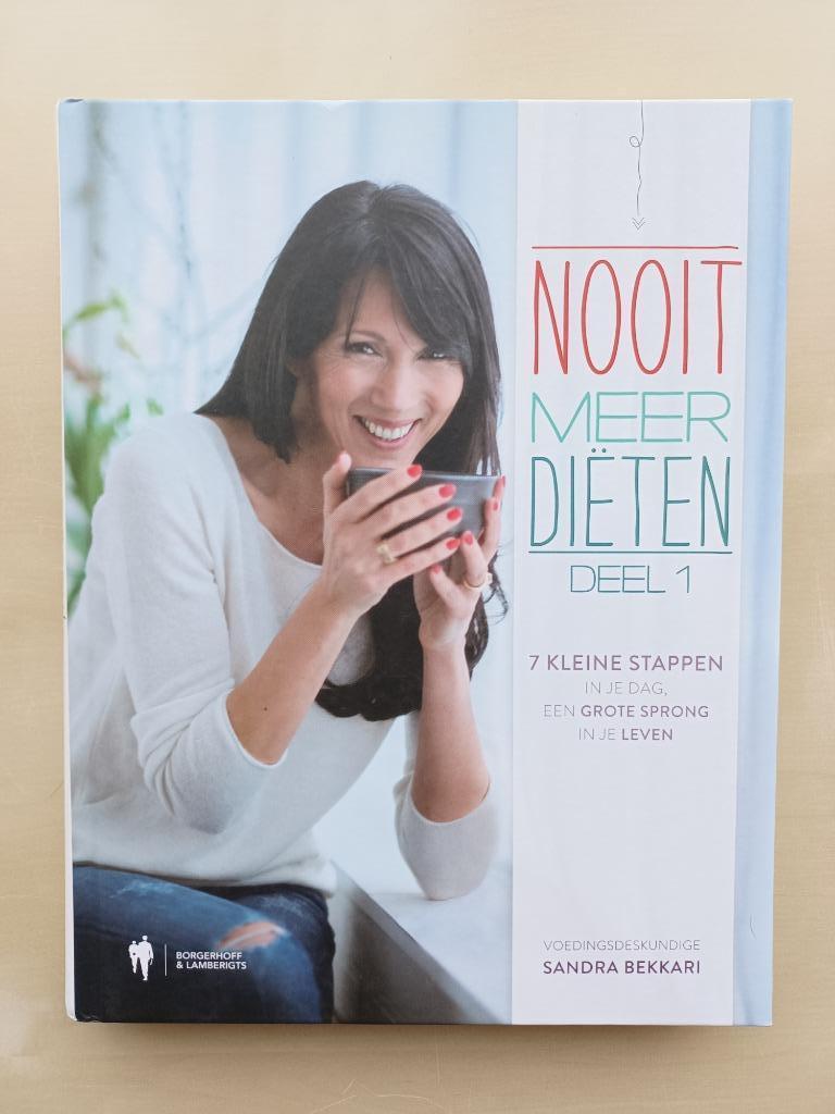 Sandra Bekkari - Nooit meer diëten 1, Boeken, Gezondheid, Dieet en Voeding, Zo goed als nieuw, Ophalen of Verzenden