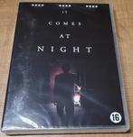 It comes at night (nieuw!), Vanaf 16 jaar, Ophalen of Verzenden, Nieuw in verpakking, Overige genres