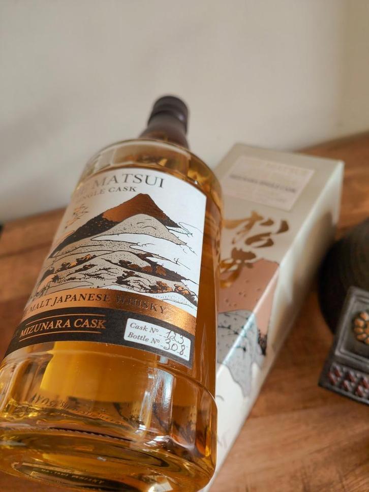 Le Matsui Mizunara Single Cask S.M. Cask:123 Bouteille:308, Collections, Vins, Neuf, Autres types, Autres régions, Pleine, Enlèvement ou Envoi