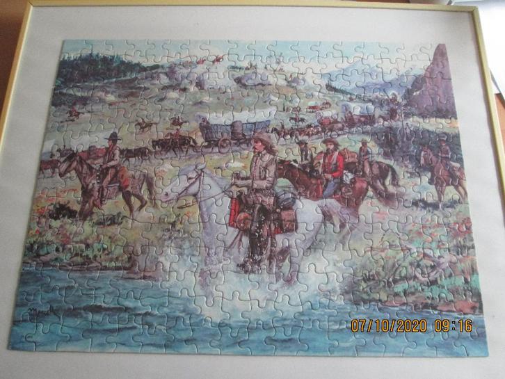 Cadre avec puzzle décor « INDIENS »., Maison & Meubles, Accessoires pour la Maison | Cadres, Comme neuf, Moins de 50 cm, 50 à 75 cm