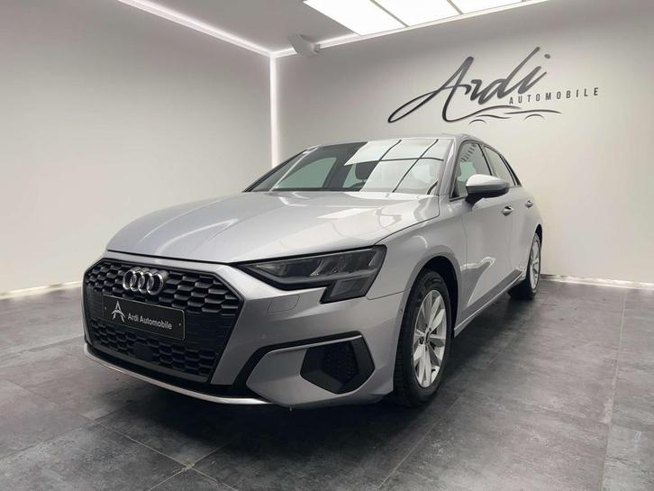 Audi A3 Sportback TFSI S Tronic*CARPLAY*1ER PROP*GARANTIE*, Auto's, Audi, Te koop, A3, ABS, Airbags, Airconditioning, Alarm, Android Auto