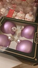 KERSTBALLEN, Ophalen