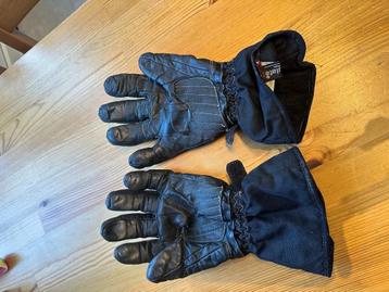 Motor handschoenen beschikbaar voor biedingen