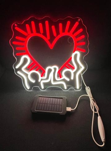 Neon Light Liefde beschikbaar voor biedingen