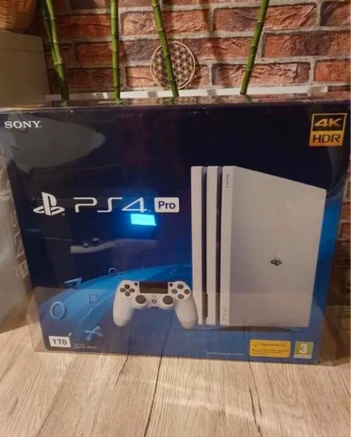 PS4 PRO, Consoles de jeu & Jeux vidéo, Consoles de jeu | Sony PlayStation 4, Comme neuf, Pro, Avec 1 manette