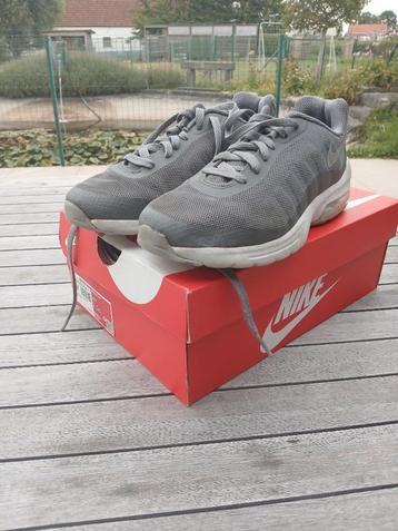 Chaussures de sport Nike taille 38,5, Nike, Chaussures de course à pied, Enlèvement, Utilisé