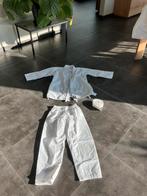 Gratis karate kind 140cm, Sport en Fitness, Vechtsporten en Zelfverdediging, Ophalen, Gebruikt, Maat XS of kleiner, Vechtsportpak