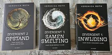 Divergent 1 Inwijding ; Divergent 2 ; Opstand ; Divergent 3  beschikbaar voor biedingen