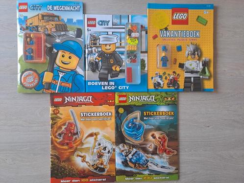5 vintage Lego albums nieuw, Enfants & Bébés, Jouets | Duplo & Lego, Neuf, Lego, Enlèvement