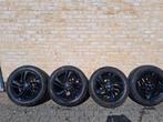 Nissan Qashqai 17 inch velgen zwart met winterbanden 215/60, Ophalen, Gebruikt, Nissan