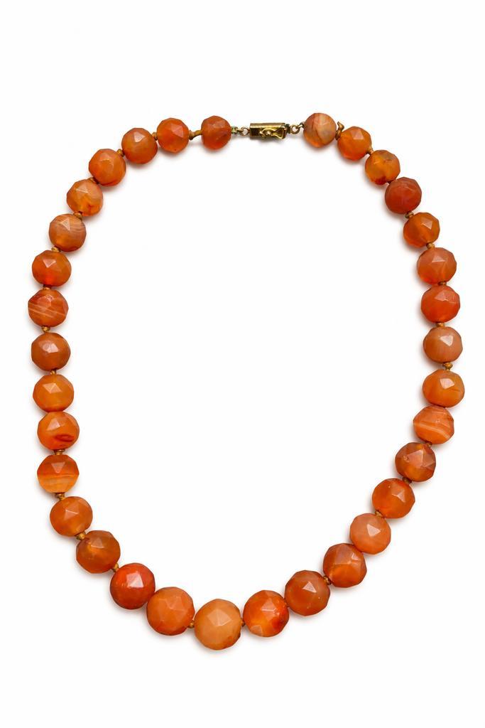 Collier ancien en cornaline – fermoir en or 18 carats, Bijoux, Sacs & Beauté, Bijoux anciens, Collier, Or, Enlèvement ou Envoi