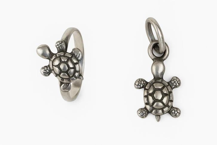 Zilveren set “Schildpad”, Handtassen en Accessoires, Bedels, Gebruikt, Zilver, Ophalen