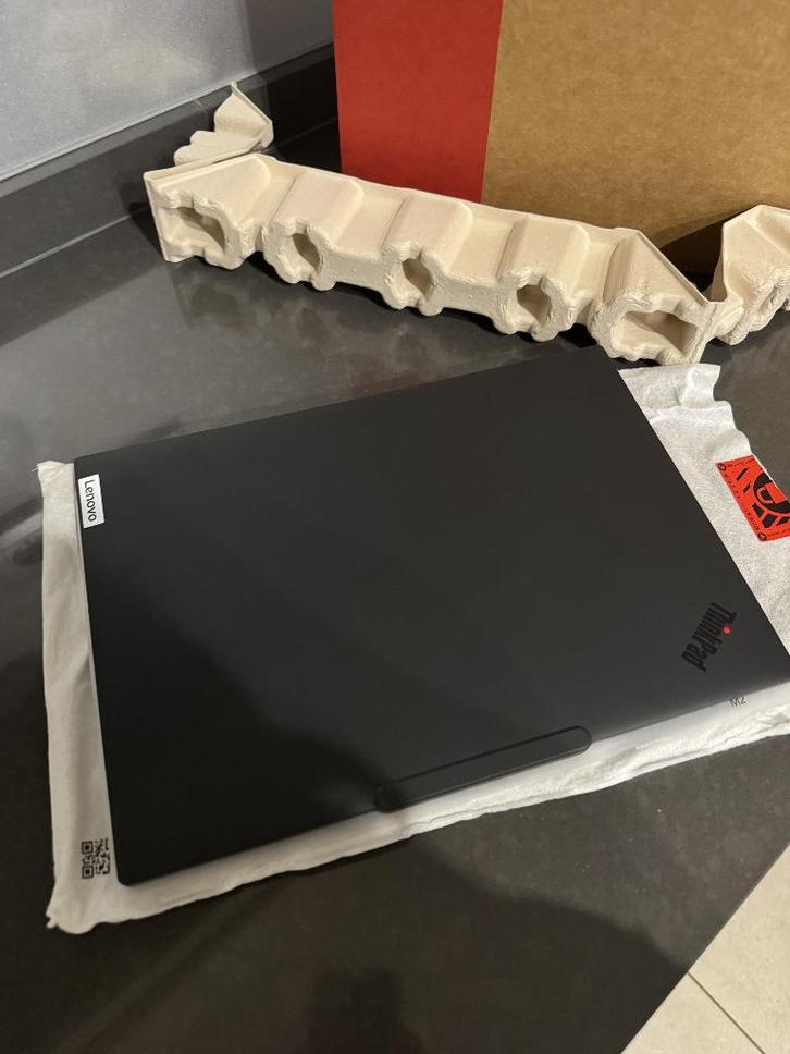 Notebook Lenovo Thinkpad T14 Gen 6, Computers en Software, Windows Laptops, Nieuw, 14 inch, SSD, 3 tot 4 Ghz, 16 GB, Azerty, Ophalen of Verzenden