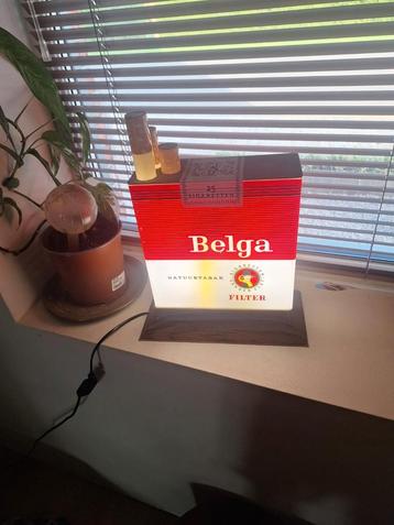 Belga filter sigaretten pakje ,lichtreclame, Enlèvement, Utilisé
