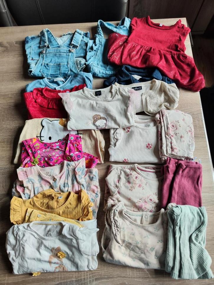 Kledingpakket meisjes maat 80, Kinderen en Baby's, Babykleding | Baby-kledingpakketten, Zo goed als nieuw, Maat 80, Ophalen of Verzenden