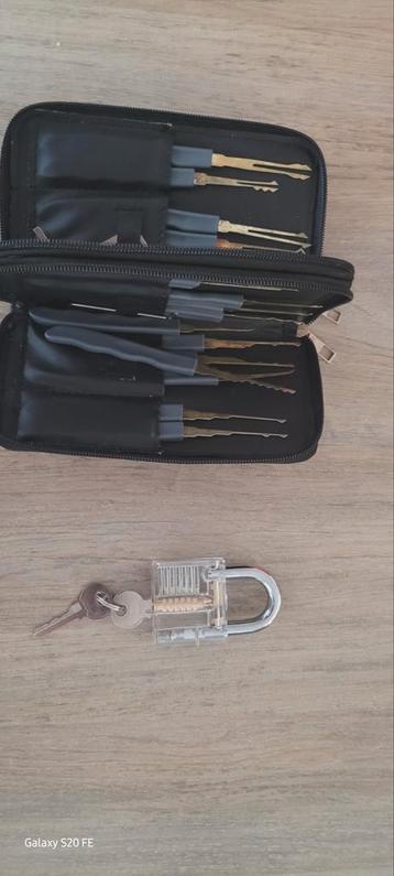 Lockpick set