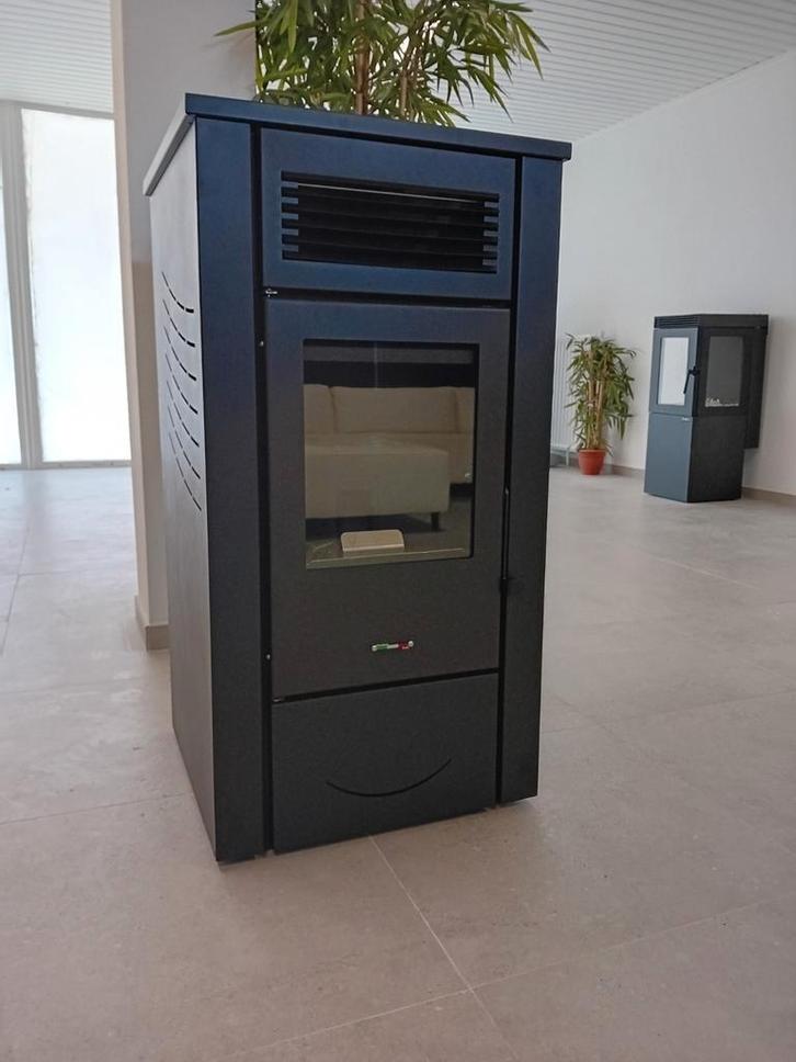 Nieuwe Bella 15,5kw . 5 jaar garantie en gratis levering, Huis en Inrichting, Kachels, Ophalen of Verzenden