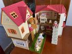 Sylvanian 5727 Maison de campagne au toit rouge et 5242., Enfants & Bébés, Maison de poupées, Utilisé, Enlèvement ou Envoi