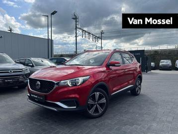MG ZS EV Luxury 45 kWh | Leder | Navi | Panoramadak | Camera beschikbaar voor biedingen