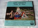 livre avec disque33 tour, histoire Sainte Bernadette vintage, Ophalen of Verzenden, Zo goed als nieuw, Marie-dominique Poinsenet