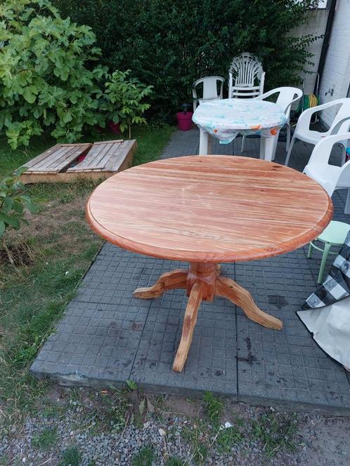 Mooi houte tafel met drie stoelen  Is al gedemonteerd, Tuin en Terras, Tuintafels, Zo goed als nieuw, Ophalen of Verzenden