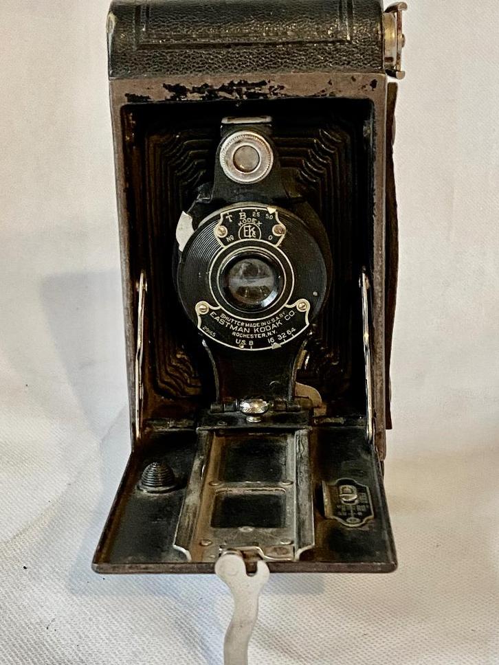 Gebruikte auto: Kodak EASTMAN No. 2 Folding, Verzamelen, Militaria | Algemeen, Overige soorten, Ophalen of Verzenden