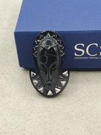 Swarovski Pin Masker zeldzaam., Verzamelen, Swarovski, Ophalen of Verzenden, Zo goed als nieuw