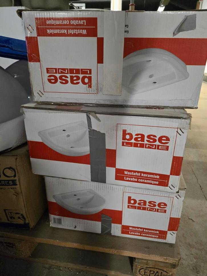 Lavabo et pied en céramique, Bricolage & Construction, Sanitaire, Neuf, Lavabo, Enlèvement