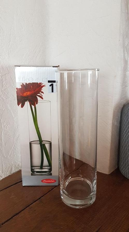 Vase haut 26,5 cm pour fleur bouquet, Maison & Meubles, Accessoires pour la Maison | Vases, Comme neuf, Enlèvement ou Envoi