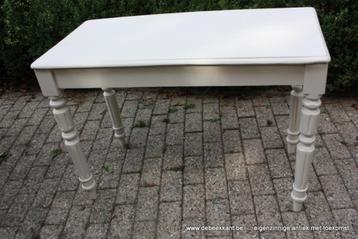 Retro vintage antieke oude tafel cafétafel wandtafel console beschikbaar voor biedingen