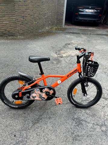 Btwin robot 500 16 inch kinderfiets beschikbaar voor biedingen