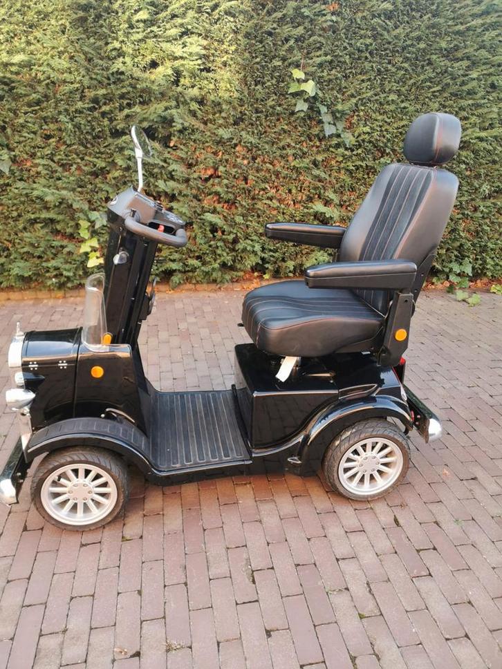 Trottinette ÉlecGatsby — Luxe, confort et performance 048882, Divers, Chaises roulantes, Enlèvement ou Envoi