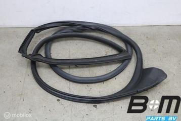 Portierrubber linksvoor Audi Q8 4M FL 4M8831707 beschikbaar voor biedingen