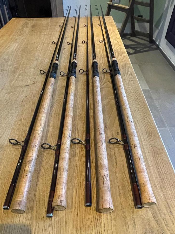 4x Fox Euromaster 12ft 2,75lbs, Sports nautiques & Bateaux, Pêche à la ligne | Carpes, Comme neuf, Canne à lancer, Enlèvement