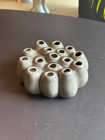 Villa Pottery Pompom vaas – 373515 cm beschikbaar voor biedingen