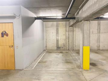 Garage à louer à Andenne beschikbaar voor biedingen